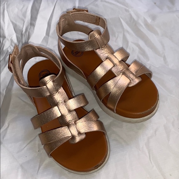 Toddler girls sandals Size 8 - Picture 2 of 5